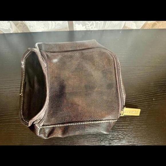 Aramis Brown Mesh Cosmetic Bag with Zipper Closure